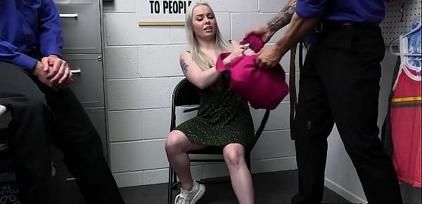 trendsRough cops fucked hot big ass thief Haley Spades after she stole big dildo